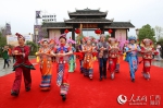 人民网：广西：桂风壮韵浓 430多项文化活动欢庆“三月三” - 文化厅