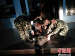 珍稀濒危绿海龟被渔网缠住在惠州海域获救 - 广西新闻网