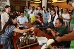 网媒聚焦"天下梧茶"：产品推向海外 布局茶旅产业 - 广西新闻网