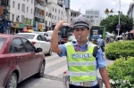 首府警察故事|为了守护绿城道路交通，他已经默默奉献了30个年头 - 公安局
