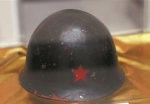 花13年时间收集上百顶各国军盔 军品收藏家讲述军盔的峥嵘岁月 - 文化厅