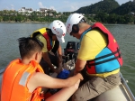 小伙游江遇险，柳州市红十字会志愿者出手相救（图） - 红十字会