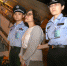 （法治）（1）上海警方劝返外逃十六年美国籍“红通人员” - 广西新闻网