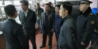 桂林市副市长何翔到七星区检查调研节前食品安全工作 - 食品药品监管局