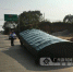 钦州一司机驾驶皮卡“开挂”装载篷布被交警叫停 - 广西新闻网
