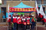 北海市红十字水上救援队为“庆祝广西壮族自治区成立60周年银滩冬泳”活动保驾护航（图） - 红十字会