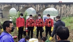 贵港市红十字搜救救援队打捞鲤鱼江落水者（图） - 红十字会
