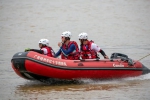 梧州市红十字搜救救援队为龙舟大赛保驾护航 - 红十字会