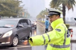 “中国杯”雨中首战热情不减  南宁警方风雨无阻保卫安全 - 公安局