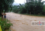 强降雨继续袭击柳州 柳江水位一天内两度上涨(图) - 广西新闻网